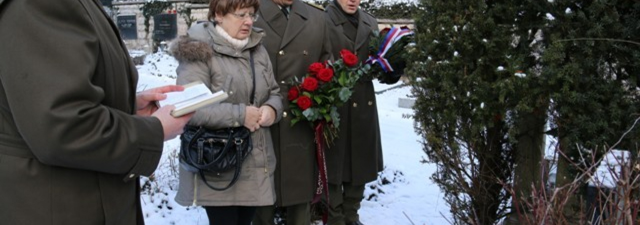 zástupci Vojenské policie uctili památku Jiřího Schamse